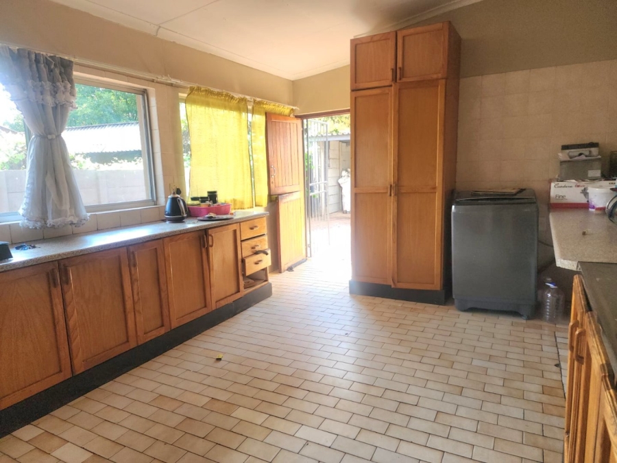 5 Bedroom Property for Sale in Brits North West